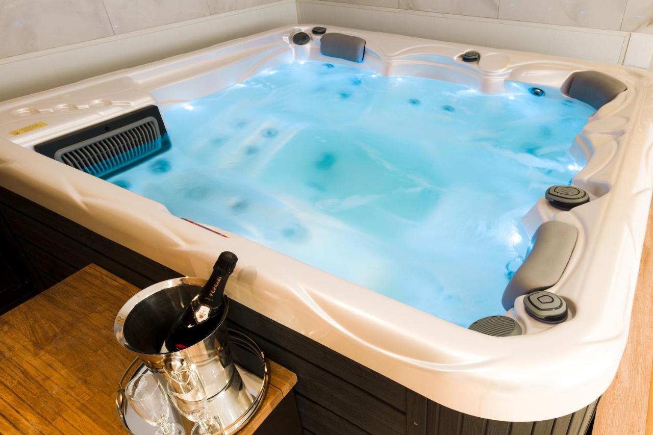 Jacuzzi Spa Prestige Cracovia Exterior foto